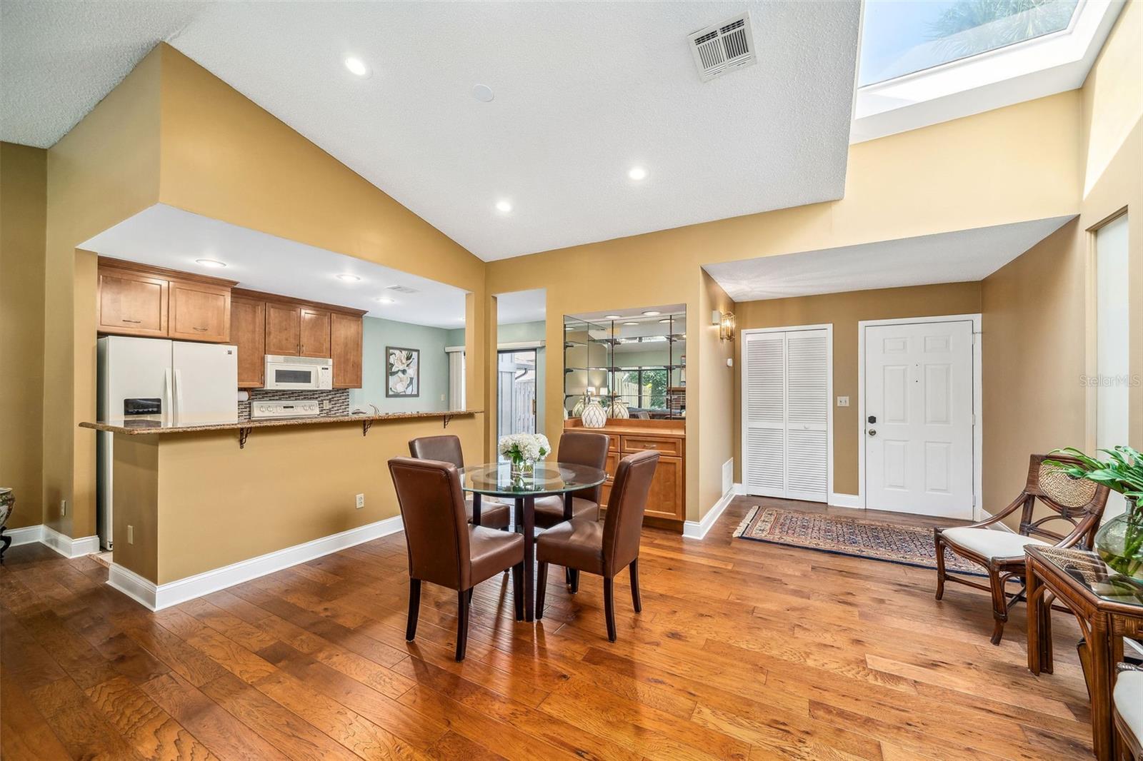 Image 7 of 29 For 134 Heron Bay Circle