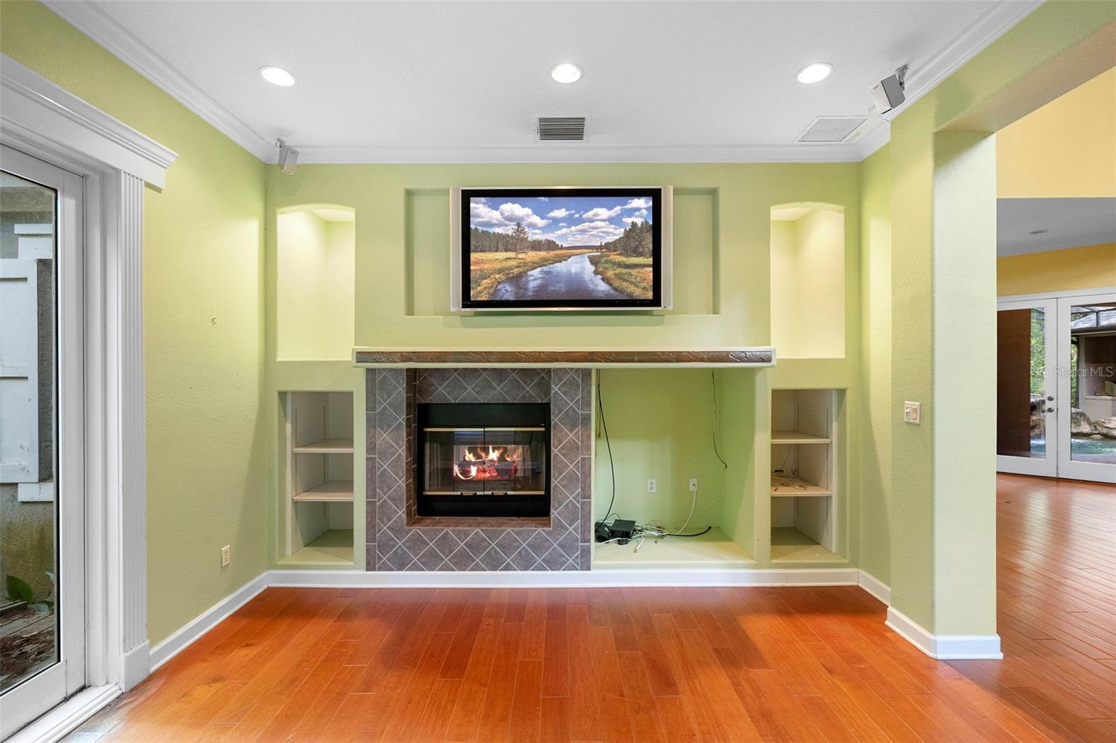 Image 5 of 80 For 4107 Gabriella Lane