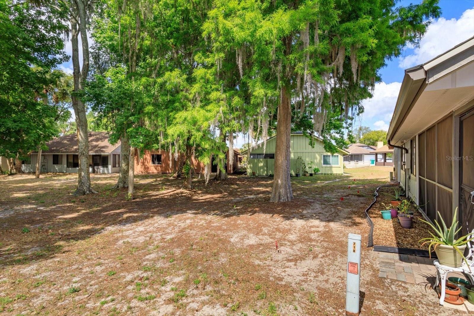 Image 18 of 23 For 718 Wildwood Drive