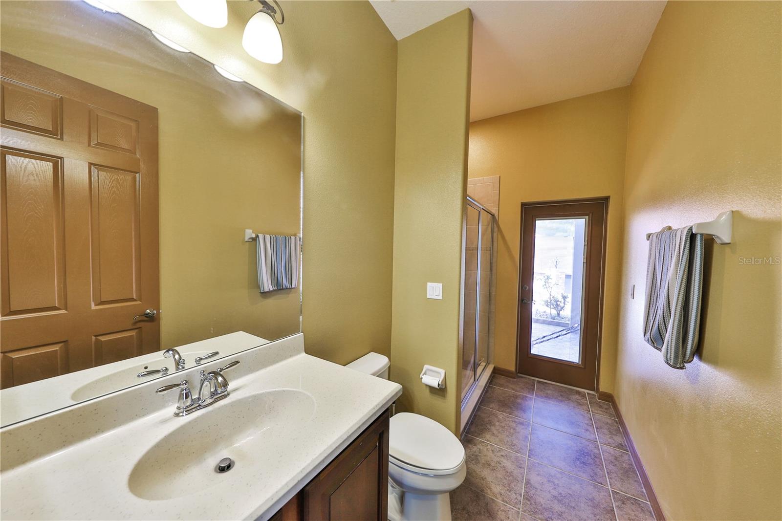 Image 13 of 20 For 2921 Falconhill Drive