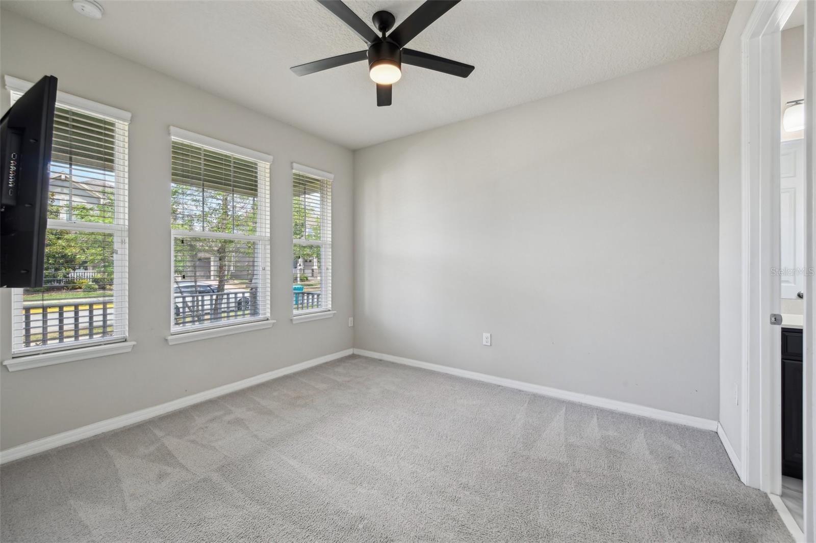 Image 20 of 71 For 8420 Corkfield Avenue