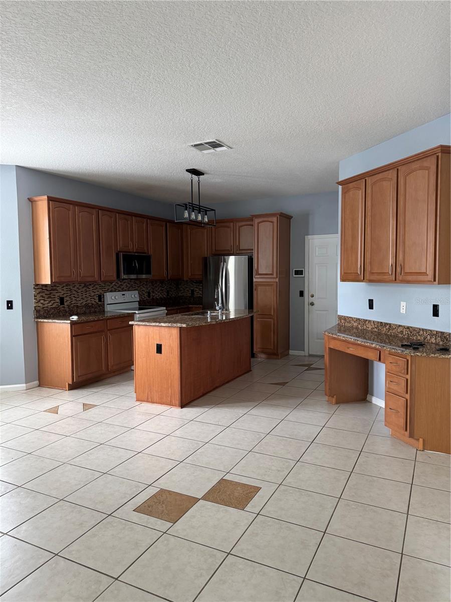 Image 11 of 30 For 1258 Snug Harbor Drive