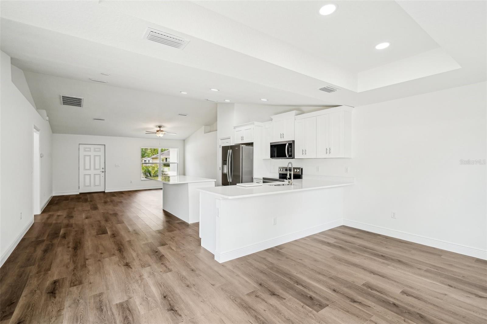 Image 10 of 23 For 13881 80th Avenue