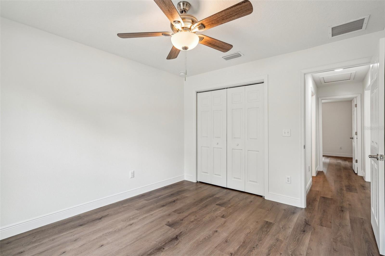 Image 18 of 23 For 13881 80th Avenue