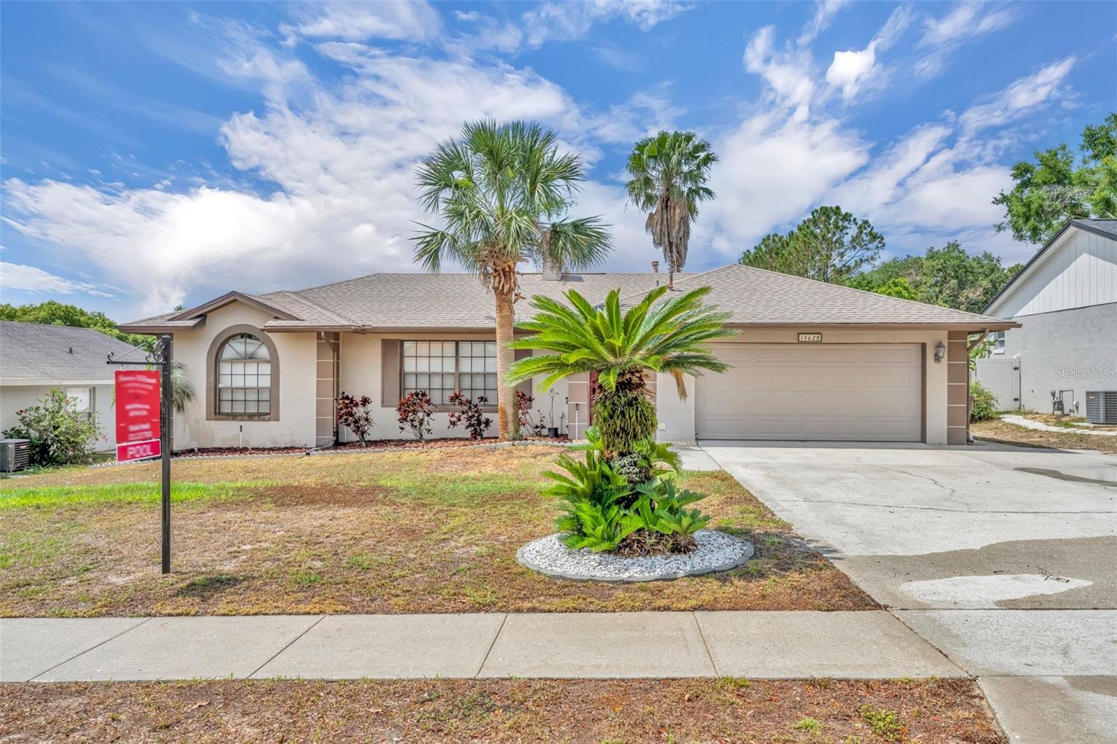 Details for 15628 Hidden Lake Circle, CLERMONT, FL 34711