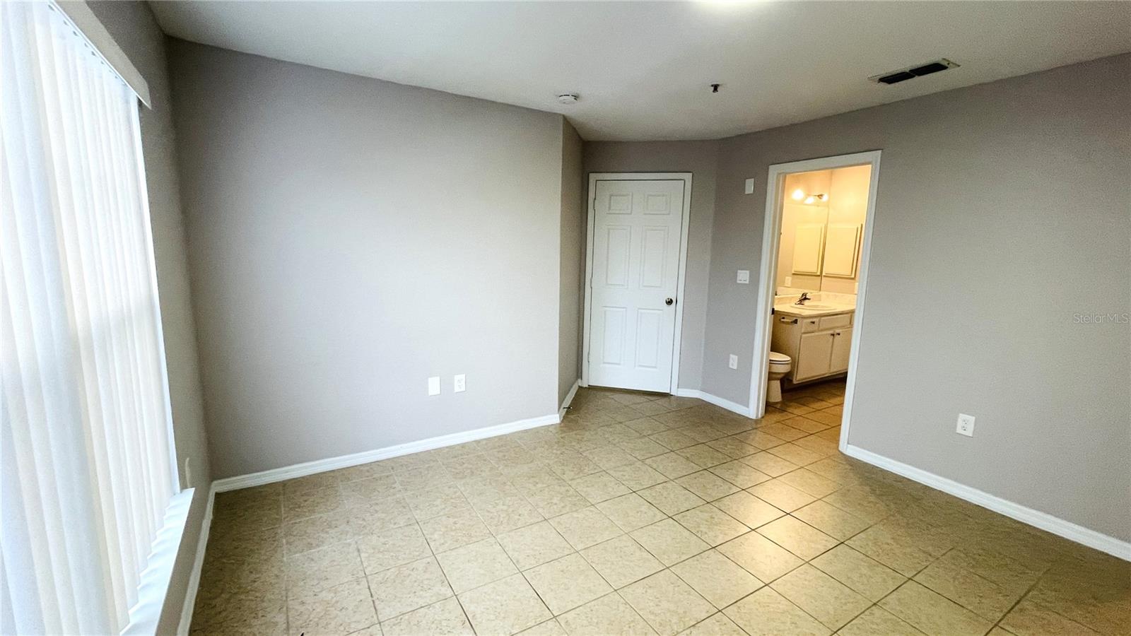 Image 11 of 19 For 3702 Palm Desert Lane 5435
