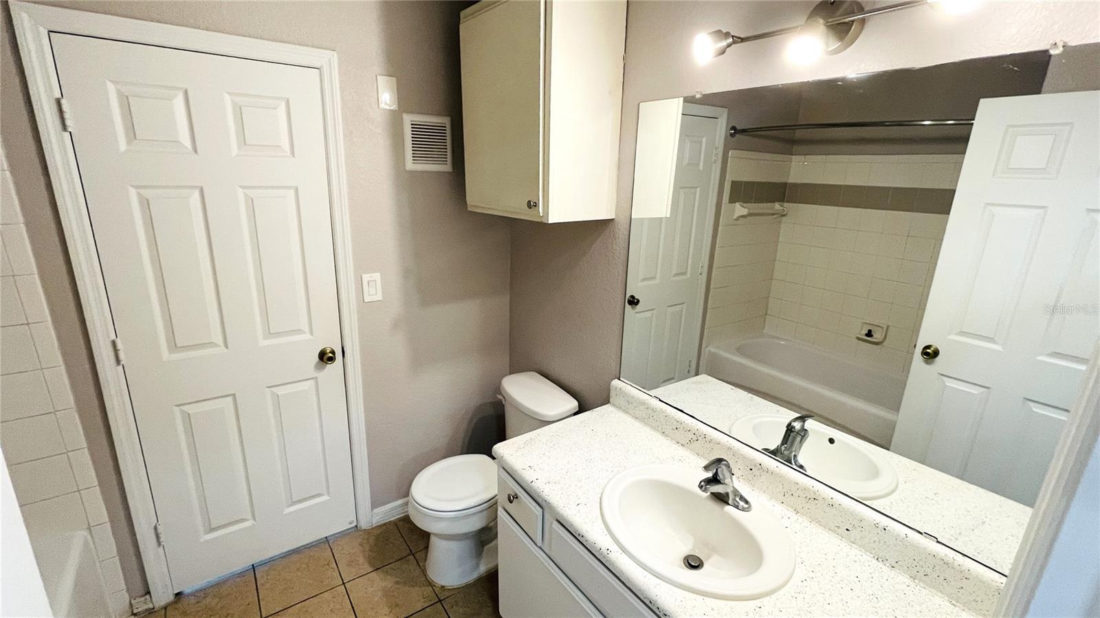 Image 12 of 19 For 3702 Palm Desert Lane 5435