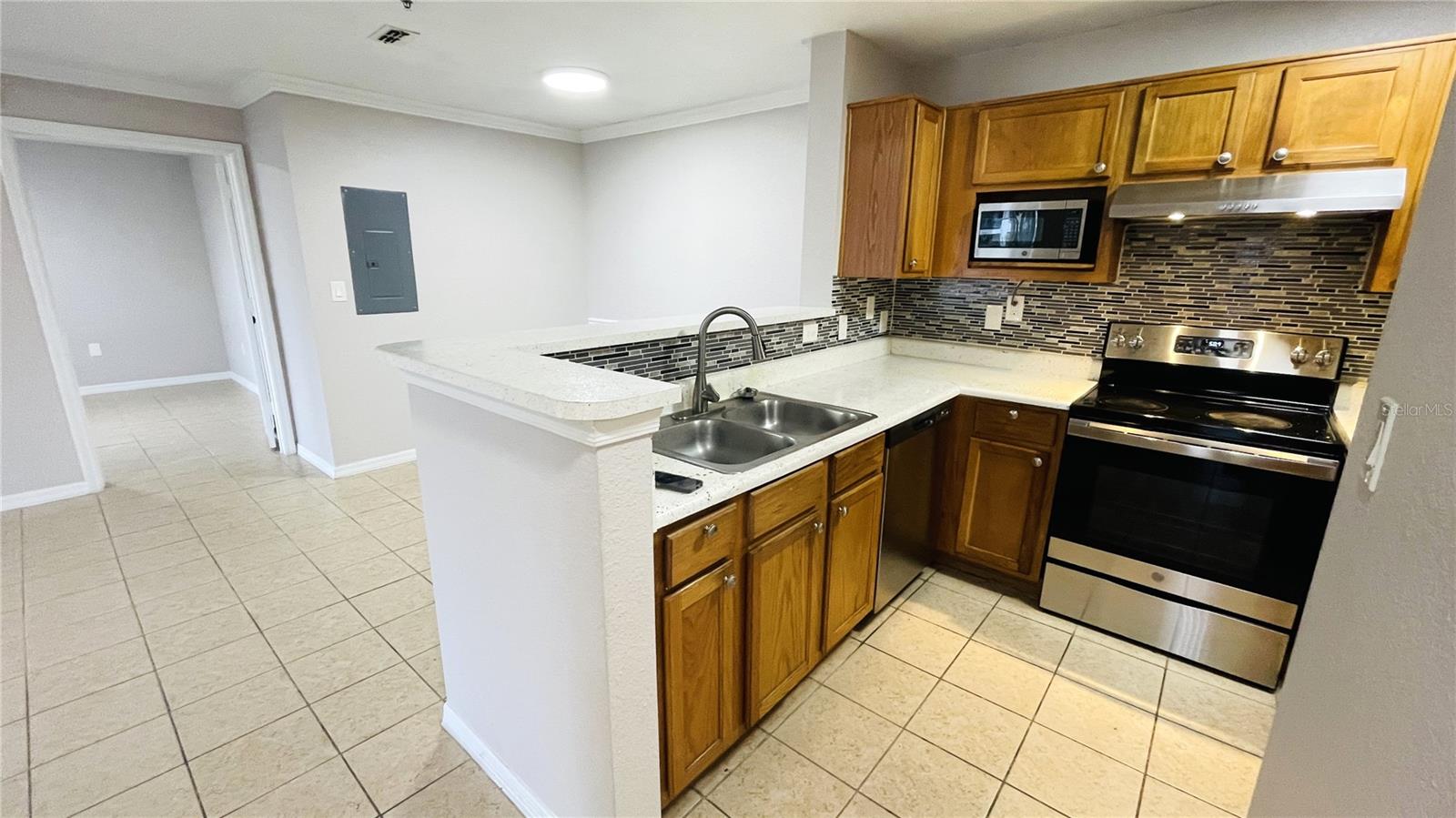 Image 3 of 19 For 3702 Palm Desert Lane 5435