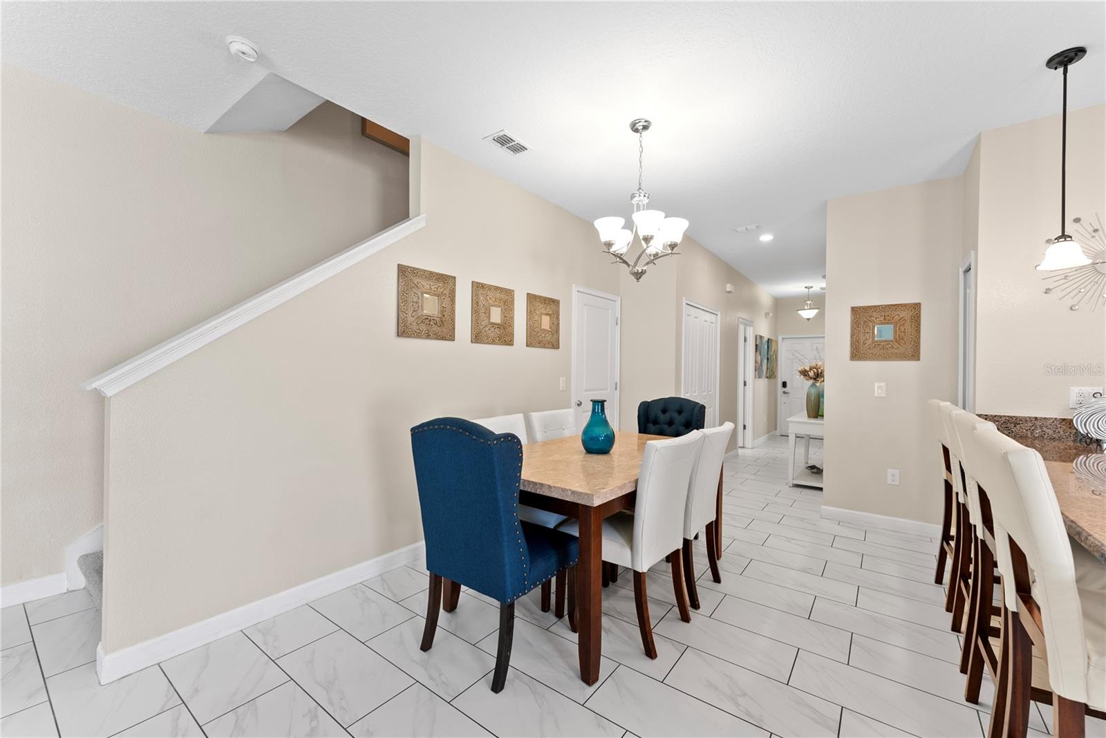 Image 10 of 66 For 1596 Moon Valley Drive