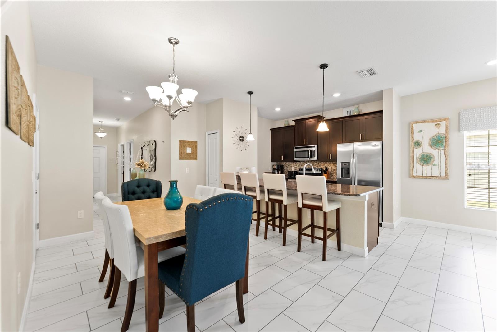 Image 11 of 66 For 1596 Moon Valley Drive