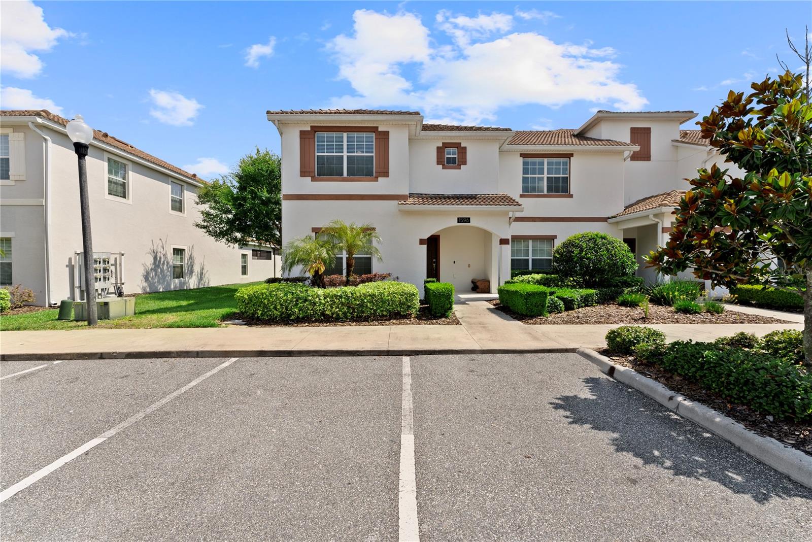 Image 2 of 66 For 1596 Moon Valley Drive