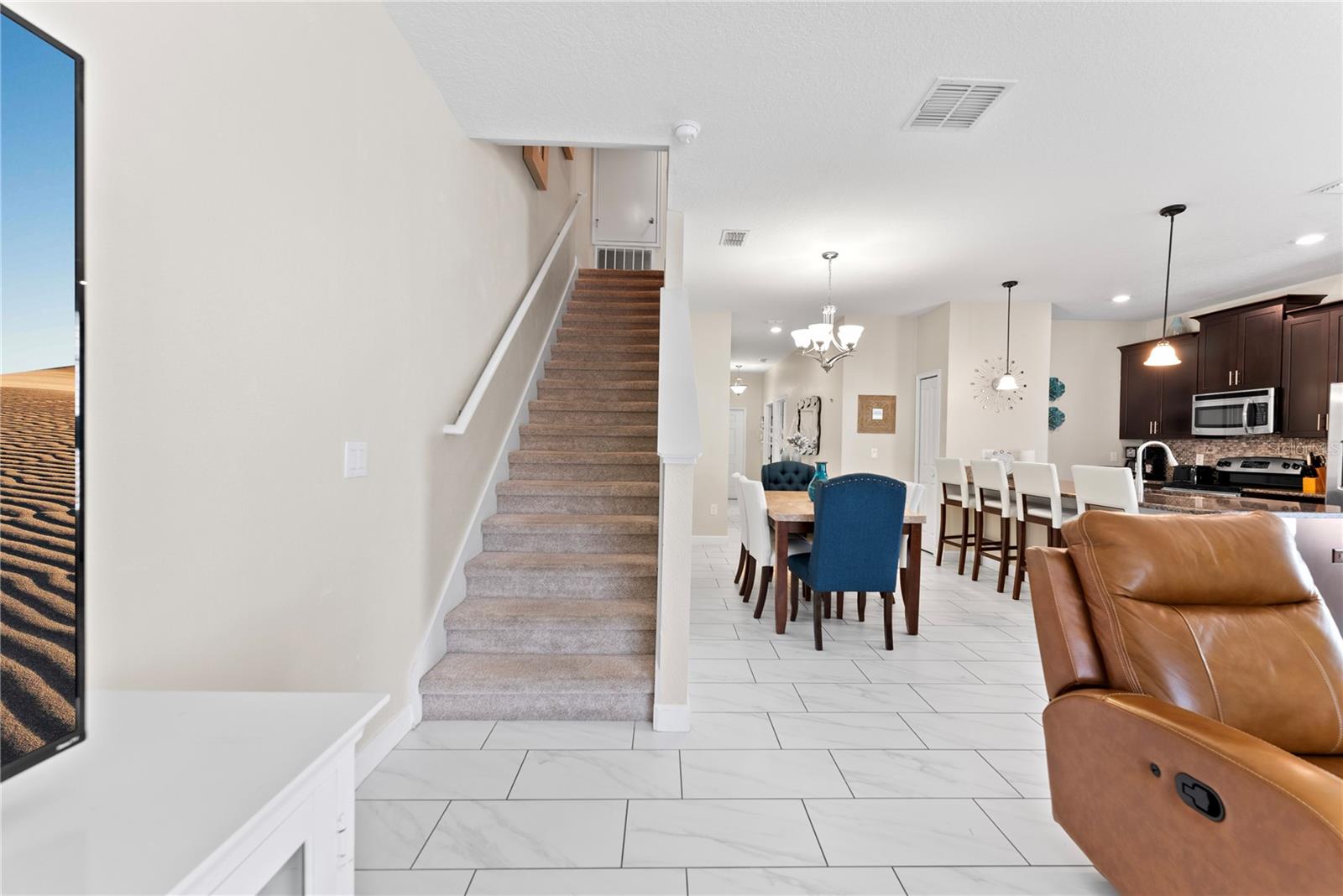 Image 22 of 66 For 1596 Moon Valley Drive