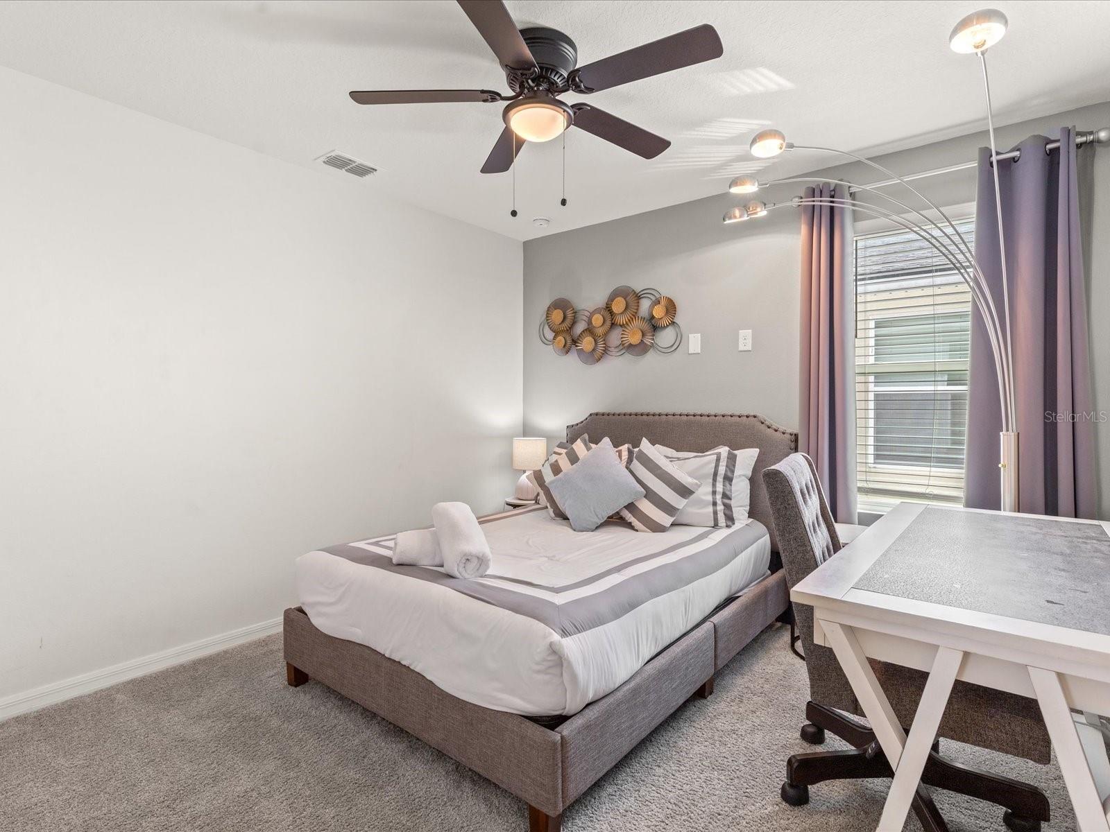 Image 26 of 56 For 8943 Coconut Breeze Drive