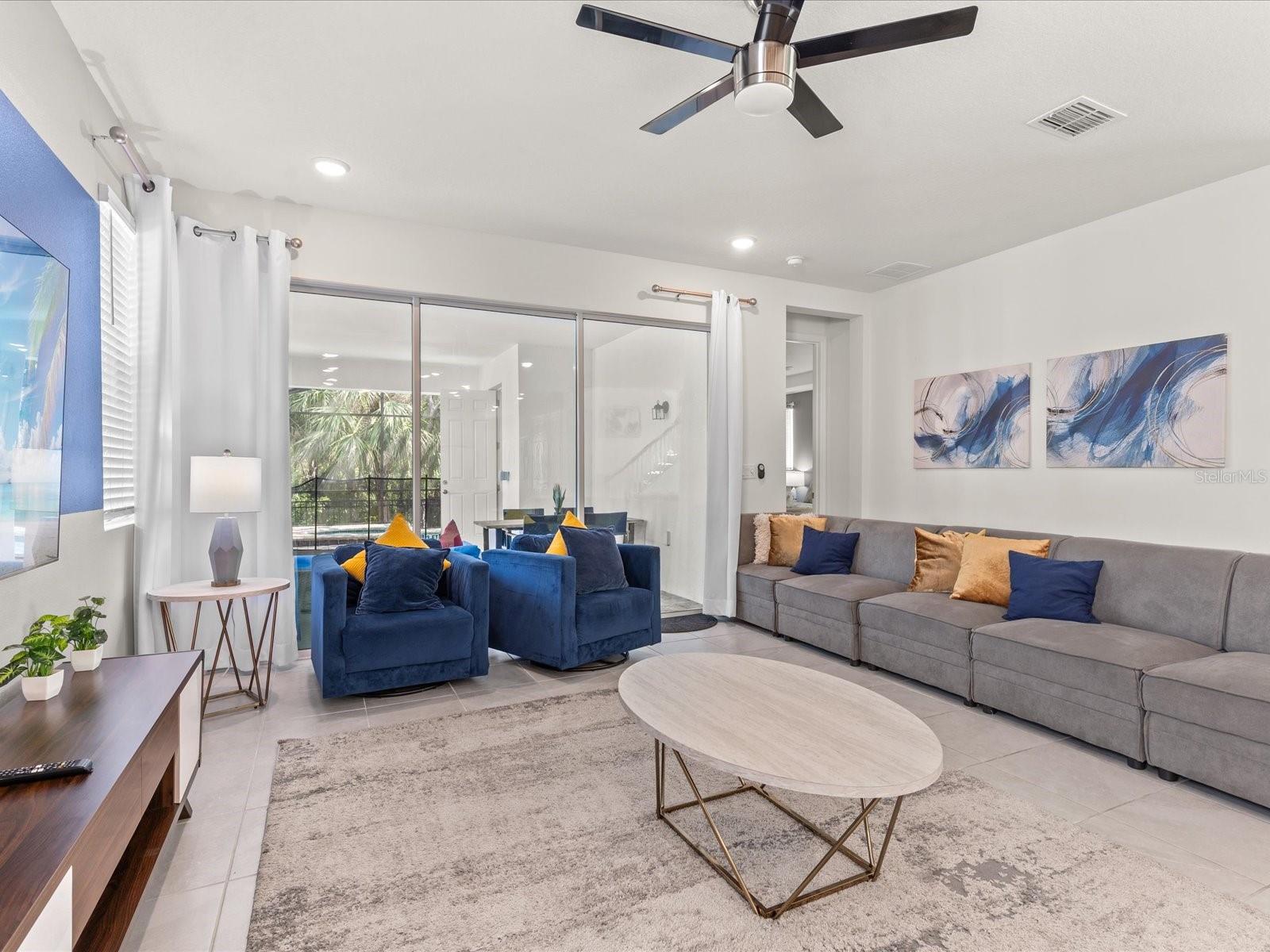 Image 5 of 56 For 8943 Coconut Breeze Drive