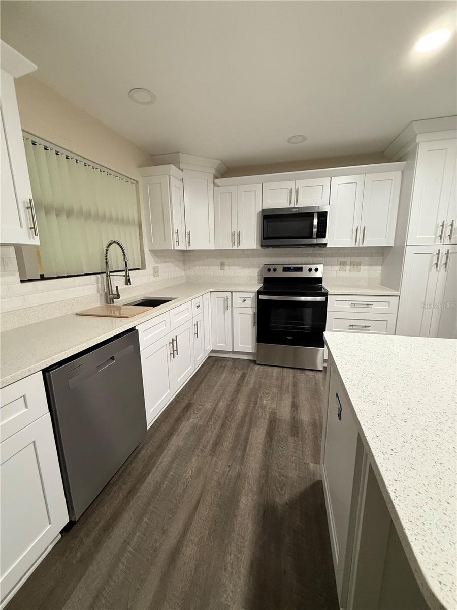 Image 3 of 27 For 8105 Gilliam Road