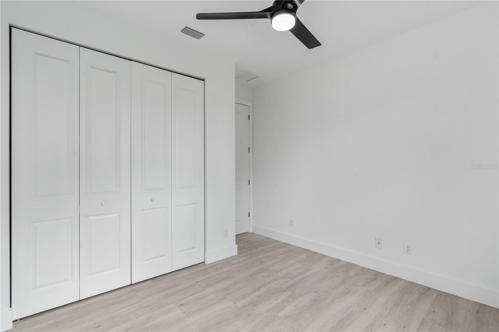 Image 42 of 49 For 13438 Mcintosh Avenue
