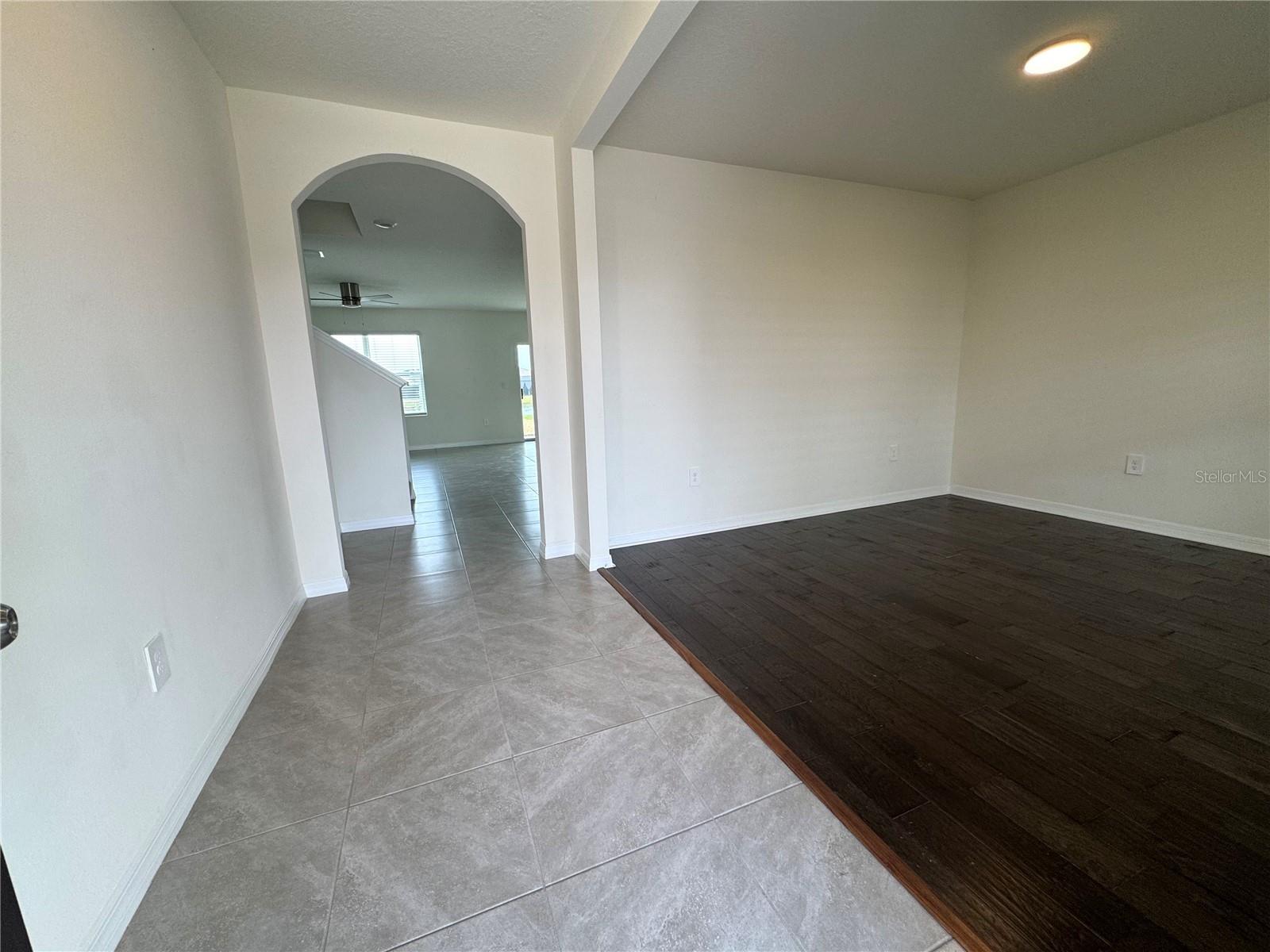 Image 8 of 46 For 17626 Canopy Place