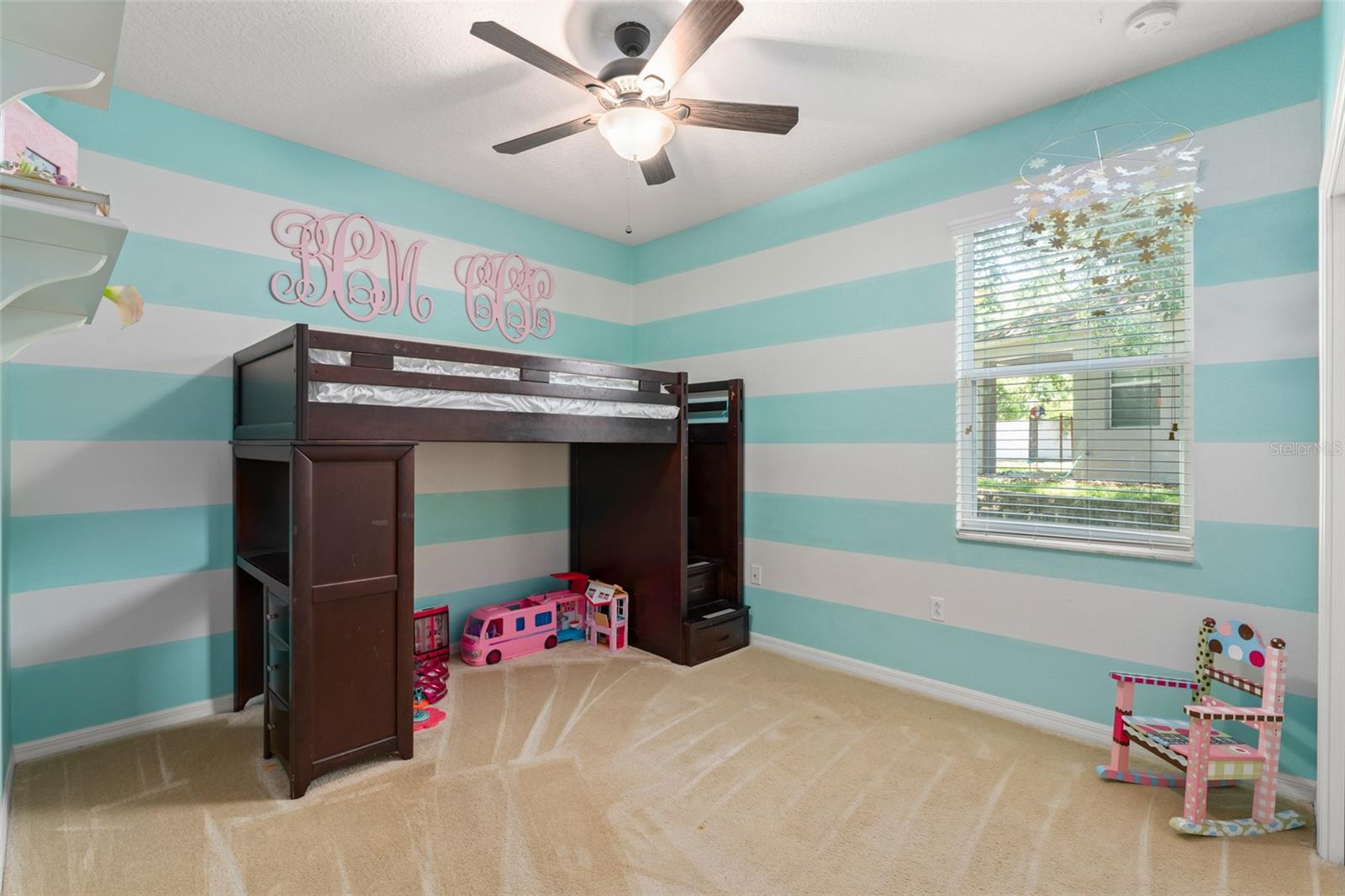 Image 21 of 39 For 2827 Park Meadow Dr