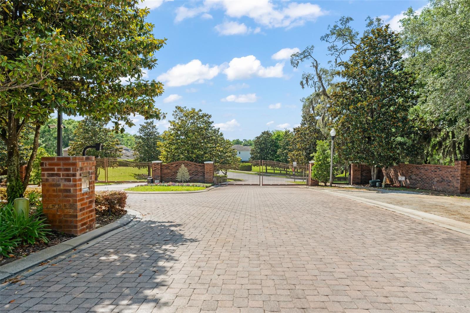 Image 39 of 39 For 2827 Park Meadow Dr