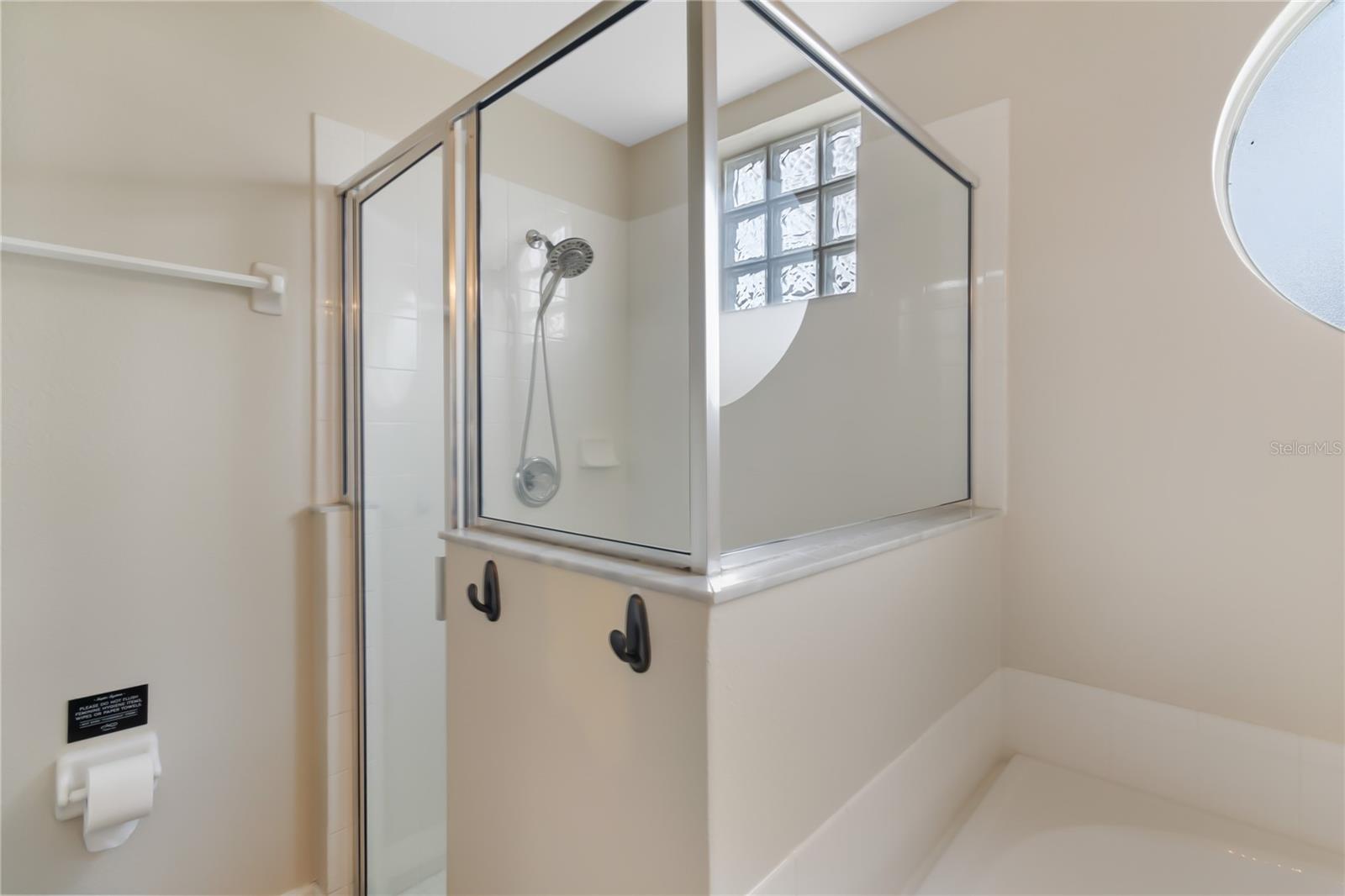 Image 16 of 40 For 822 Brunello Drive