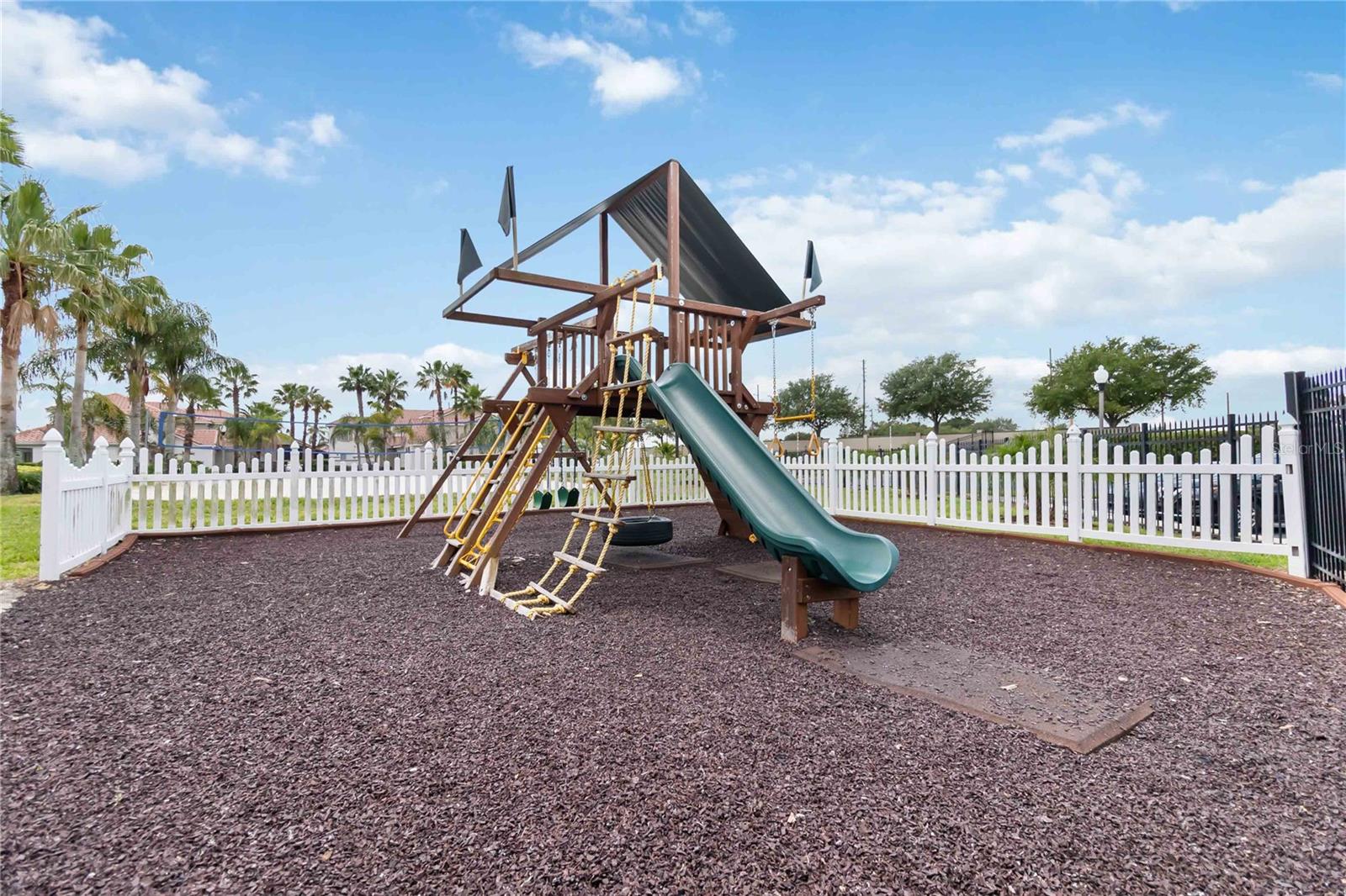 Image 38 of 40 For 822 Brunello Drive