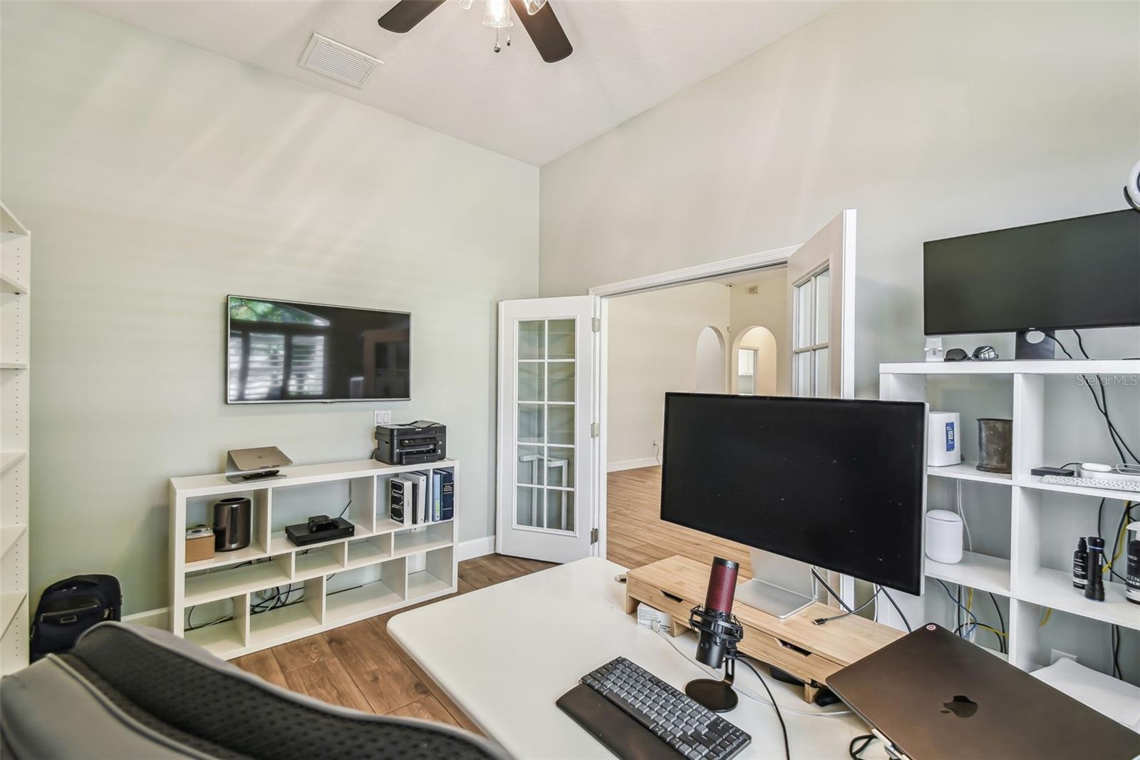 Image 13 of 100 For 14003 Sobrado Drive