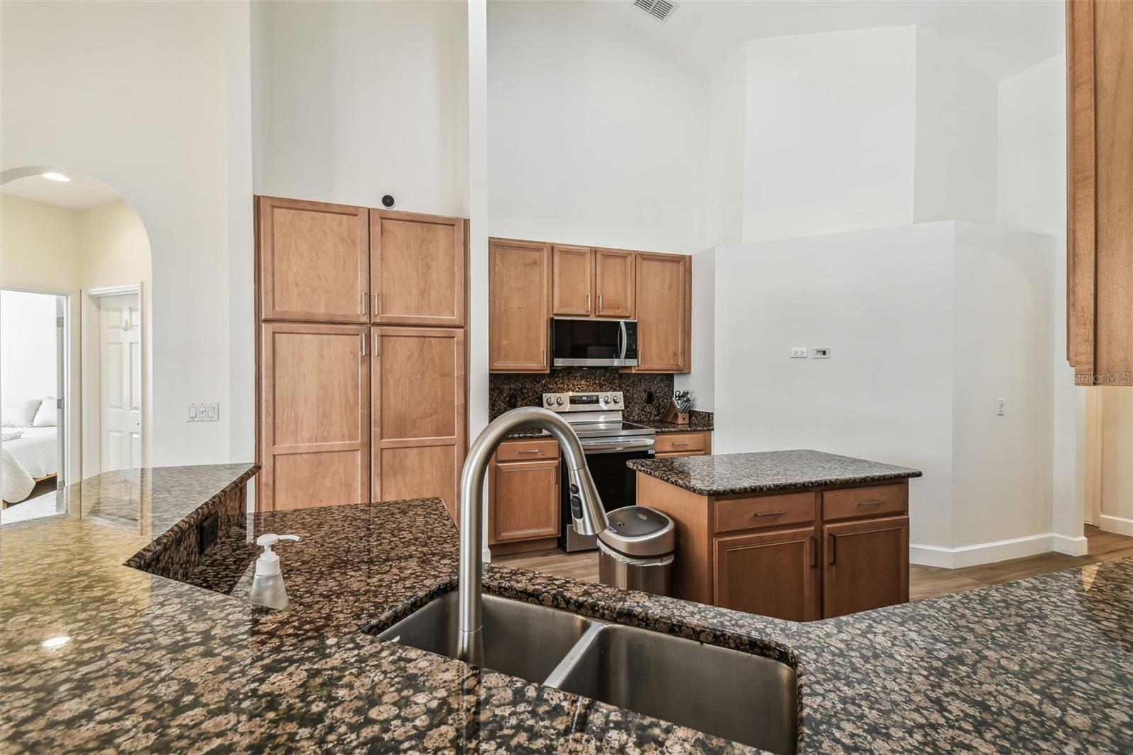 Image 21 of 100 For 14003 Sobrado Drive