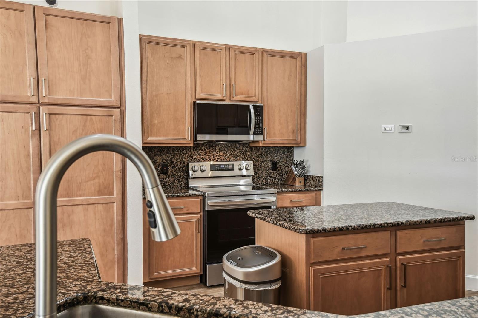 Image 22 of 100 For 14003 Sobrado Drive