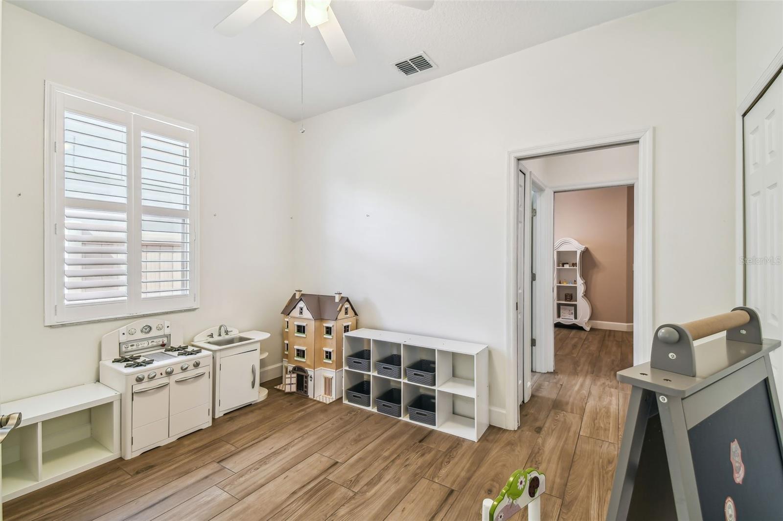 Image 40 of 100 For 14003 Sobrado Drive