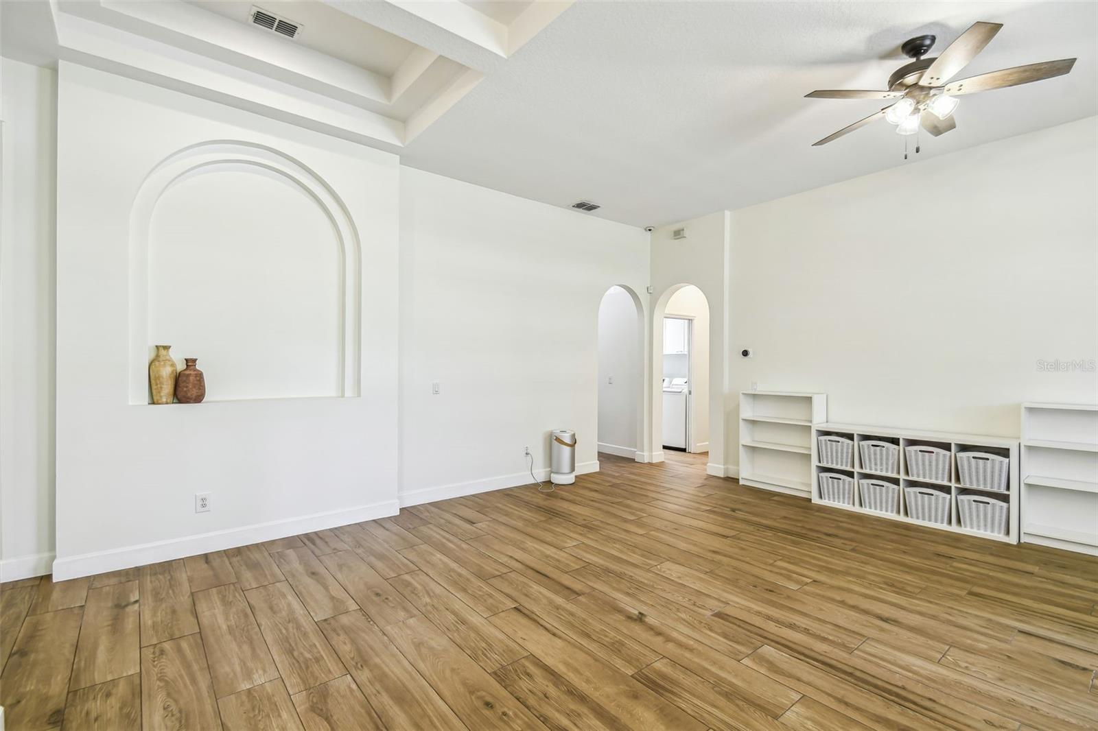 Image 8 of 100 For 14003 Sobrado Drive