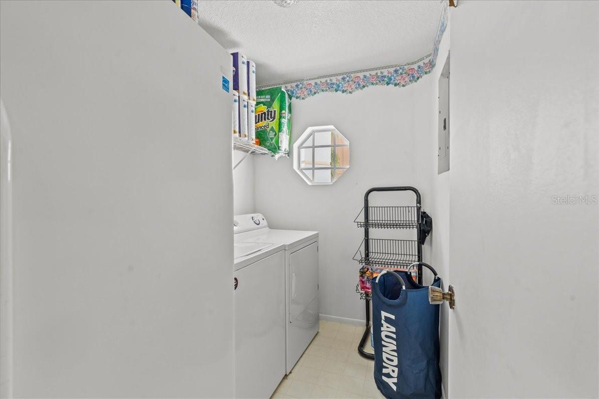 Image 11 of 37 For 1240 Falconcrest Boulevard