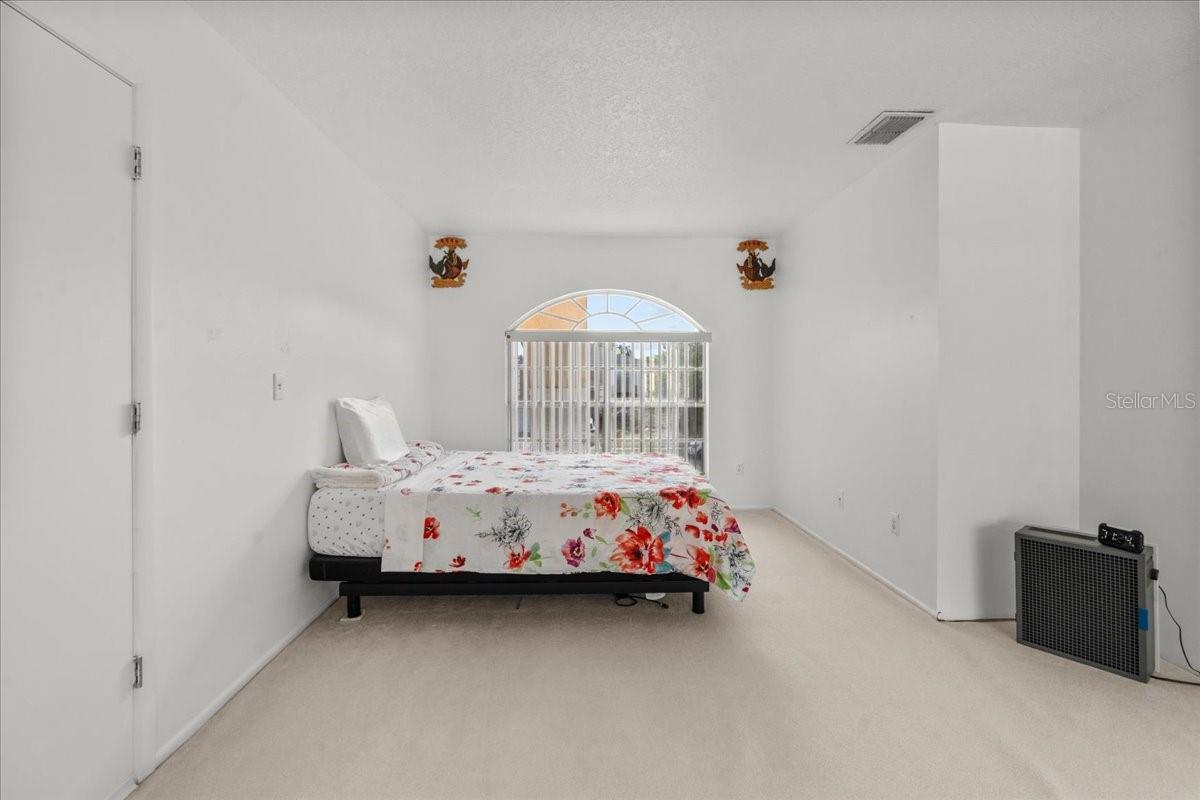 Image 26 of 37 For 1240 Falconcrest Boulevard
