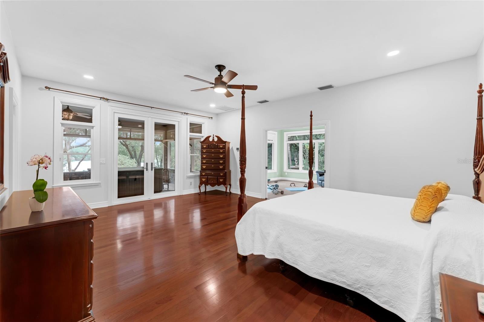 Image 13 of 78 For 5655 Oak Hollow Lane