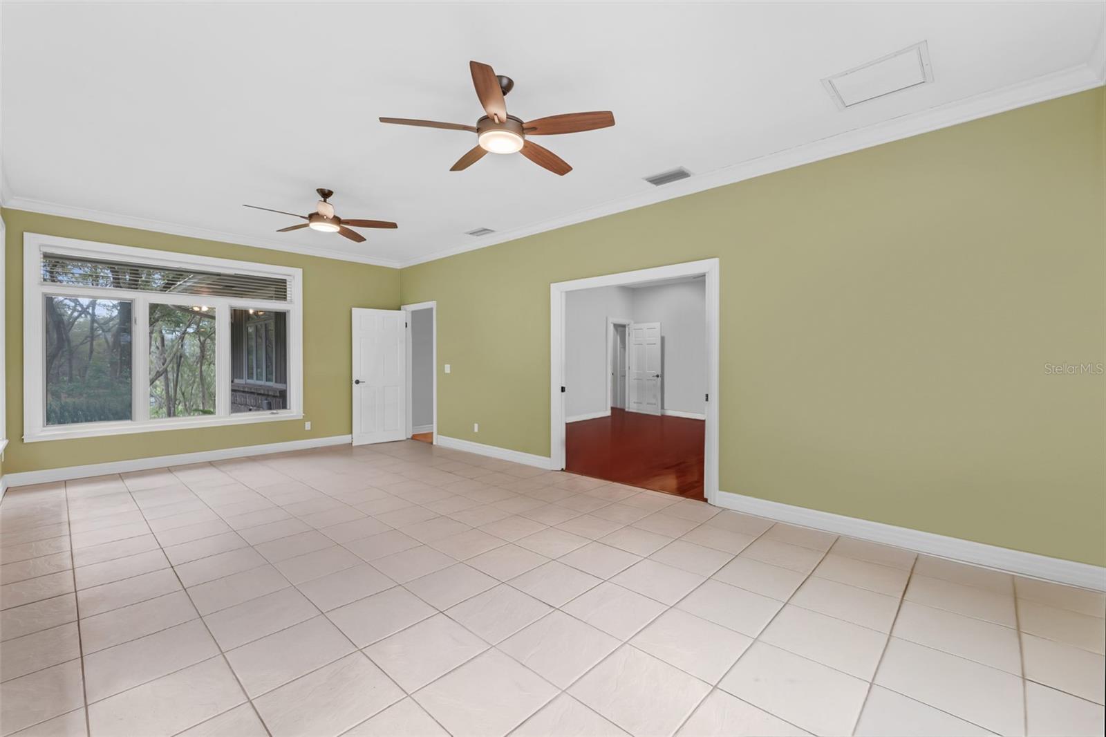 Image 15 of 78 For 5655 Oak Hollow Lane