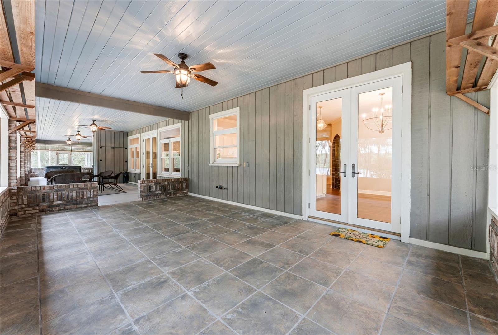 Image 23 of 78 For 5655 Oak Hollow Lane