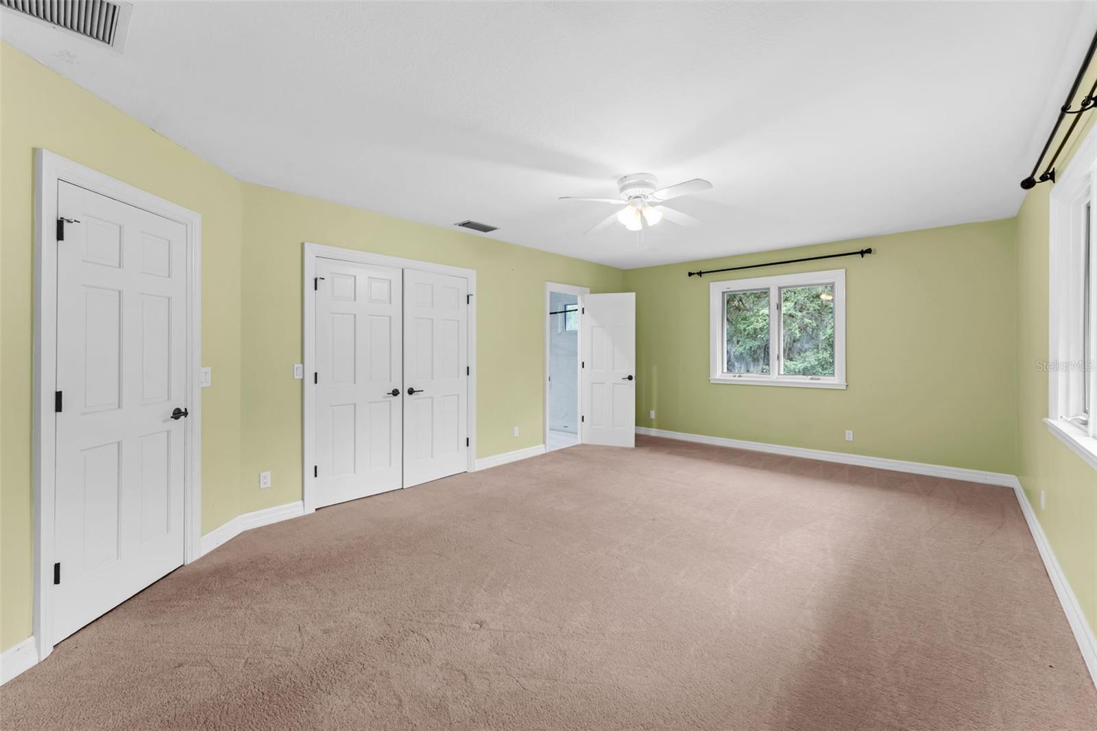 Image 36 of 78 For 5655 Oak Hollow Lane