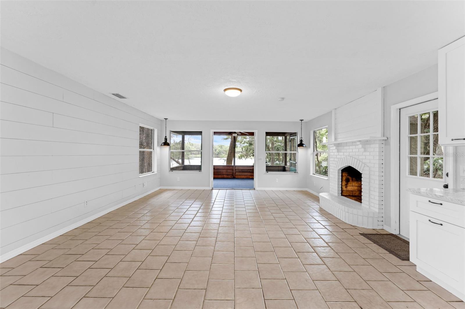 Image 42 of 78 For 5655 Oak Hollow Lane