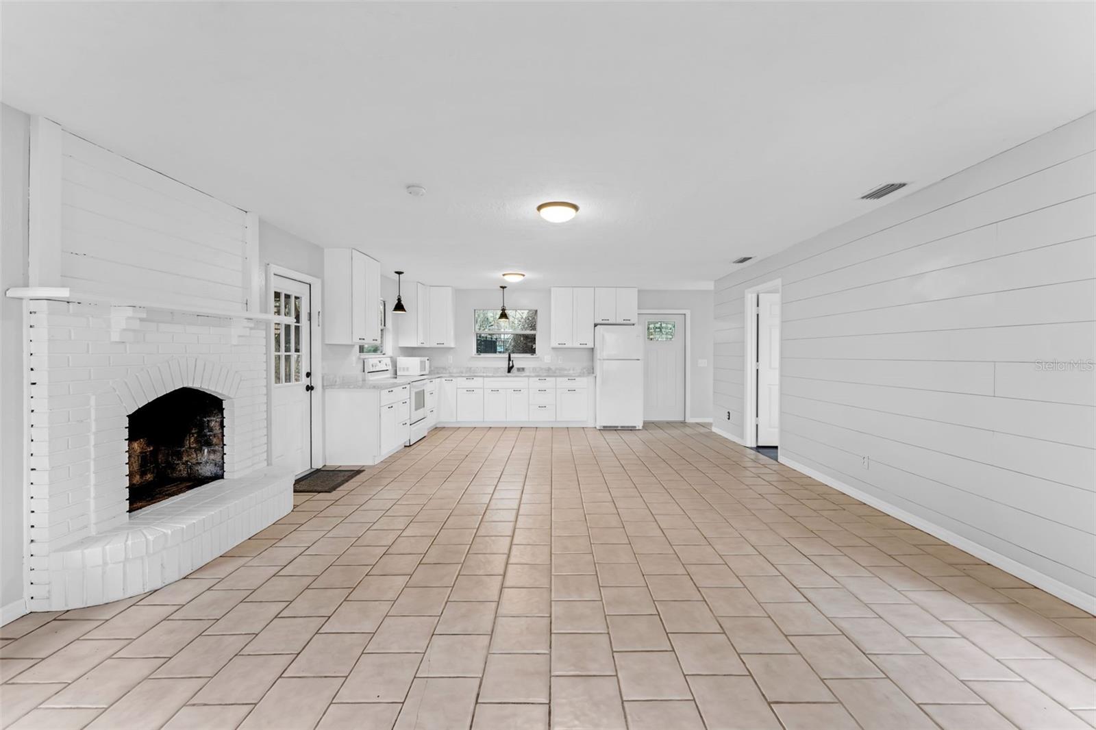 Image 43 of 78 For 5655 Oak Hollow Lane