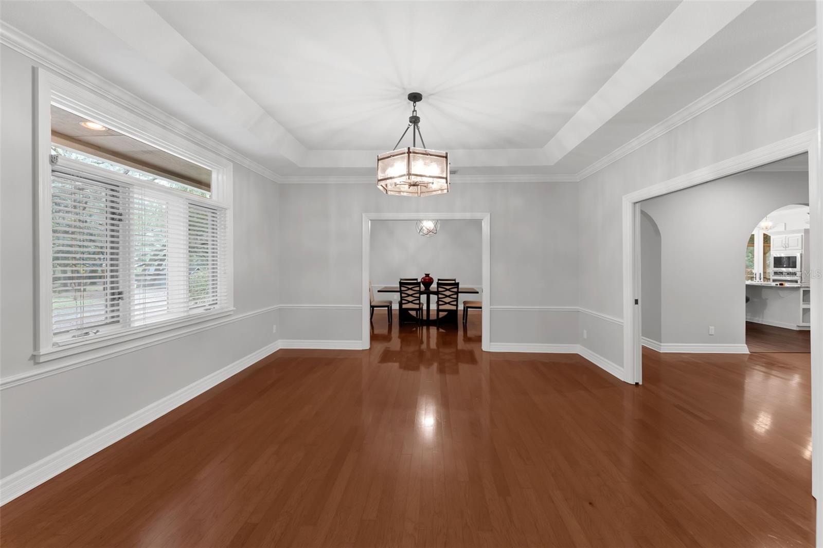 Image 7 of 78 For 5655 Oak Hollow Lane