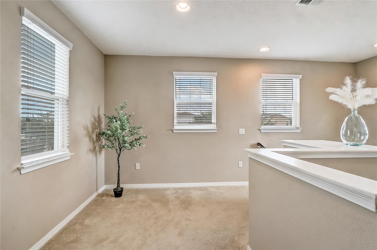 Image 19 of 37 For 17084 Harbor Oak Parkway