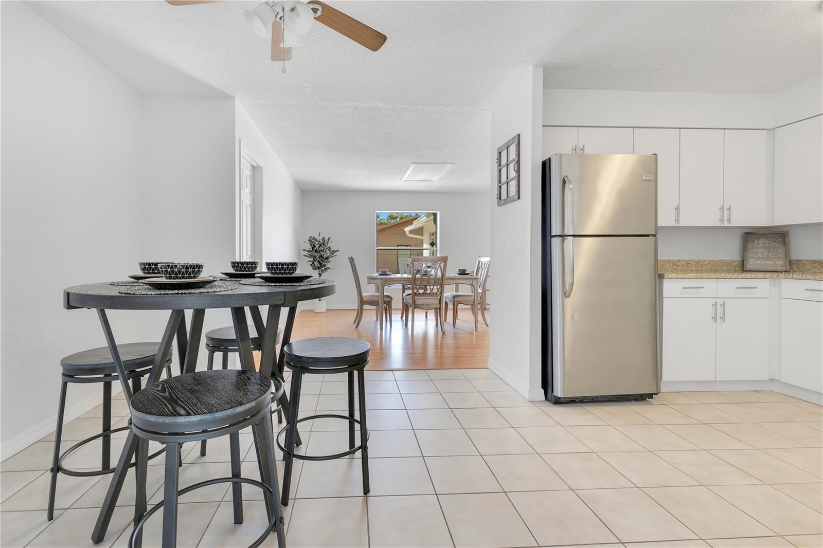 Image 15 of 38 For 1340 Bakersfield Avenue