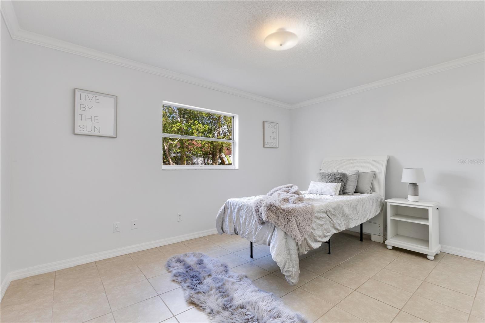 Image 26 of 38 For 1340 Bakersfield Avenue