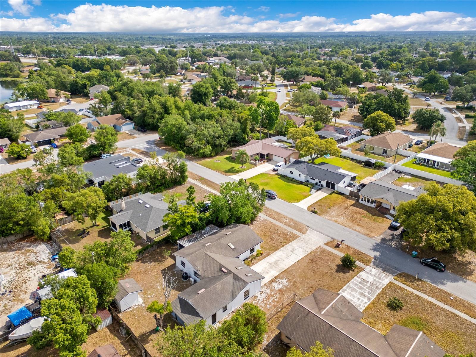 Image 34 of 38 For 1340 Bakersfield Avenue