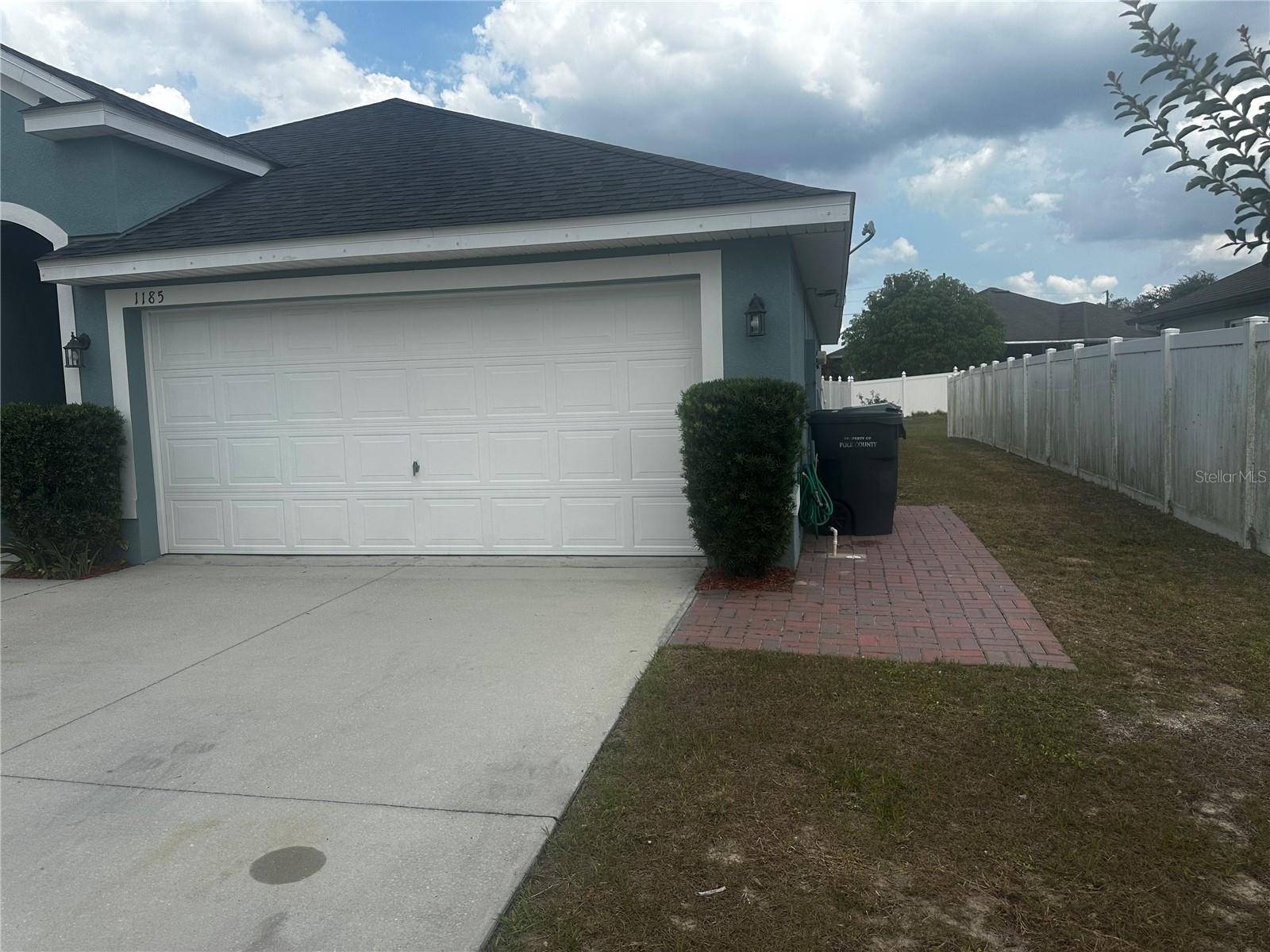 Image 2 of 20 For 1185 Sabine Lane