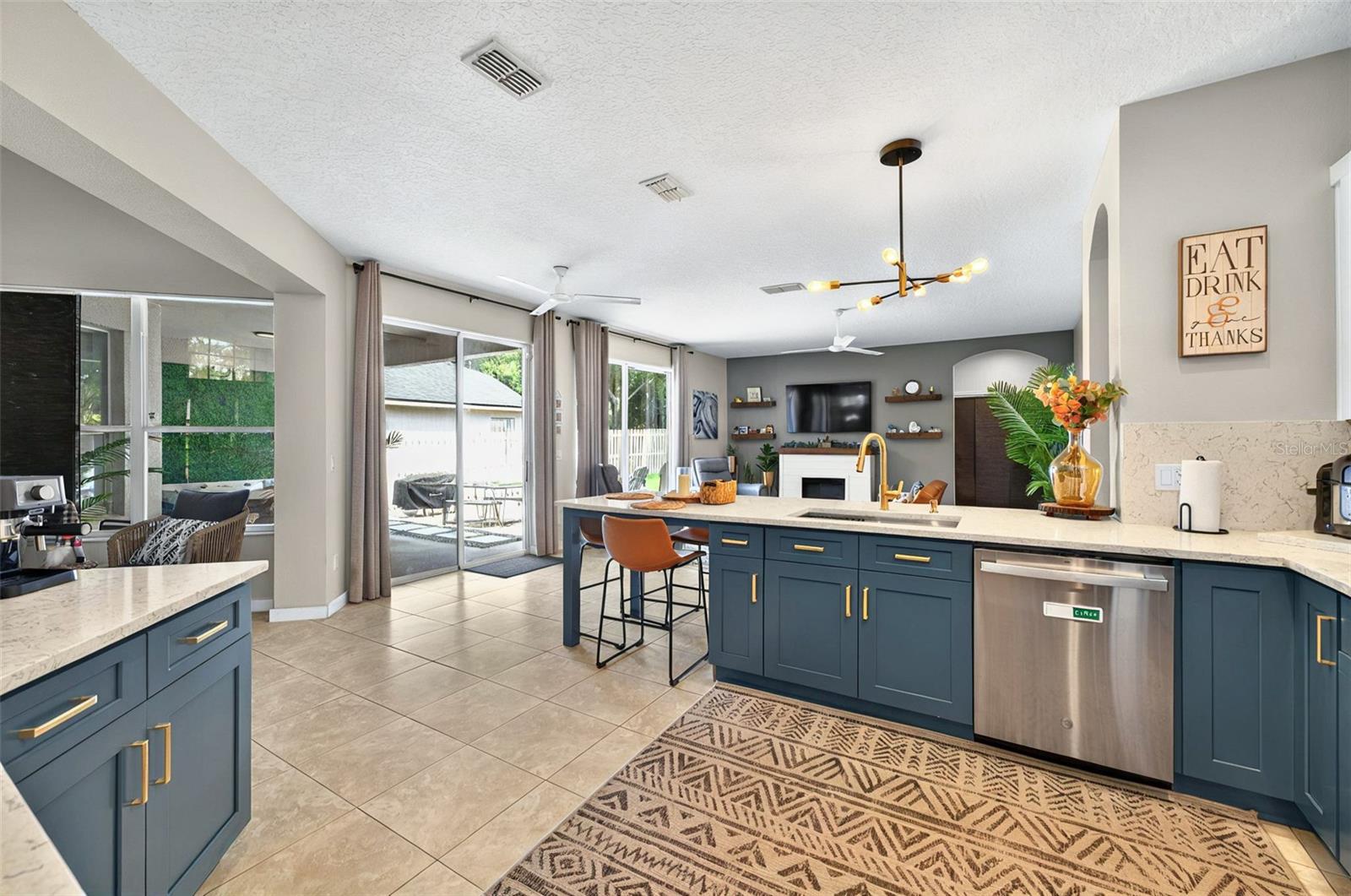 Image 11 of 51 For 6542 Lake Pembroke Place