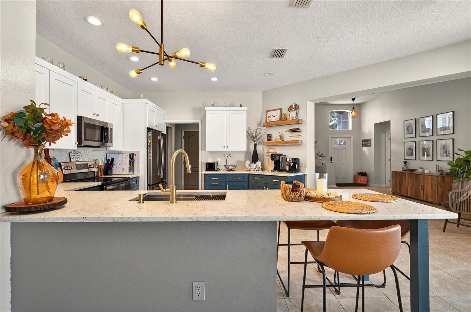 Image 13 of 51 For 6542 Lake Pembroke Place