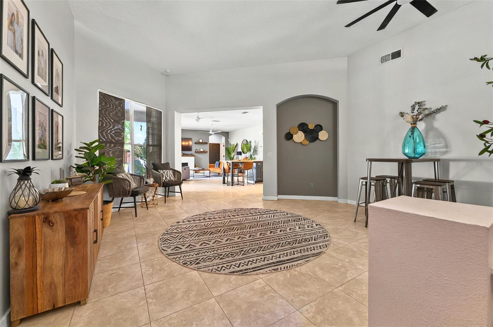 Image 5 of 51 For 6542 Lake Pembroke Place