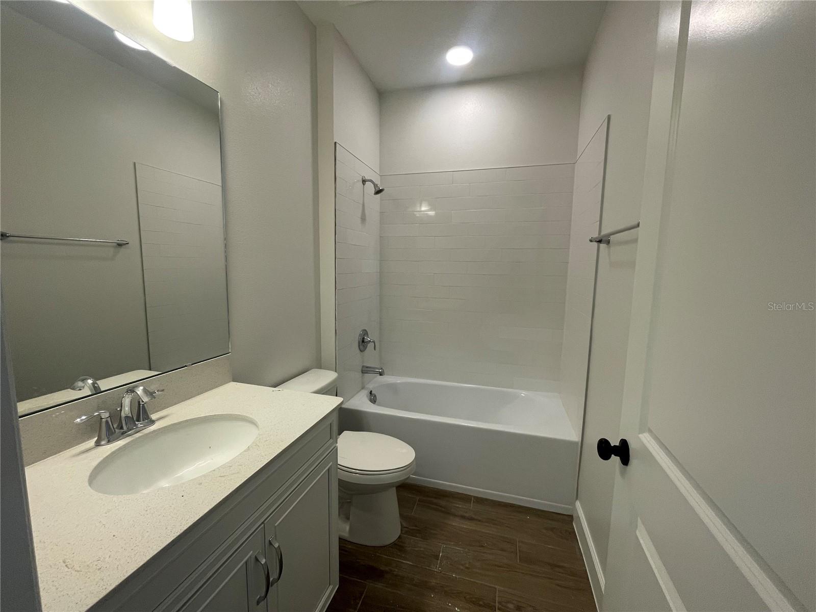 Image 16 of 29 For 5391 Park Guell Street