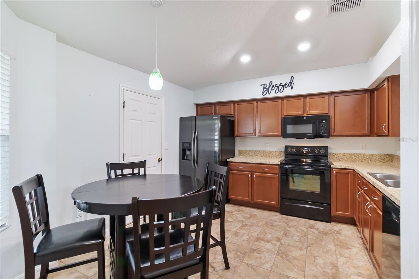 Image 17 of 41 For 2640 Shelby Ruth Place