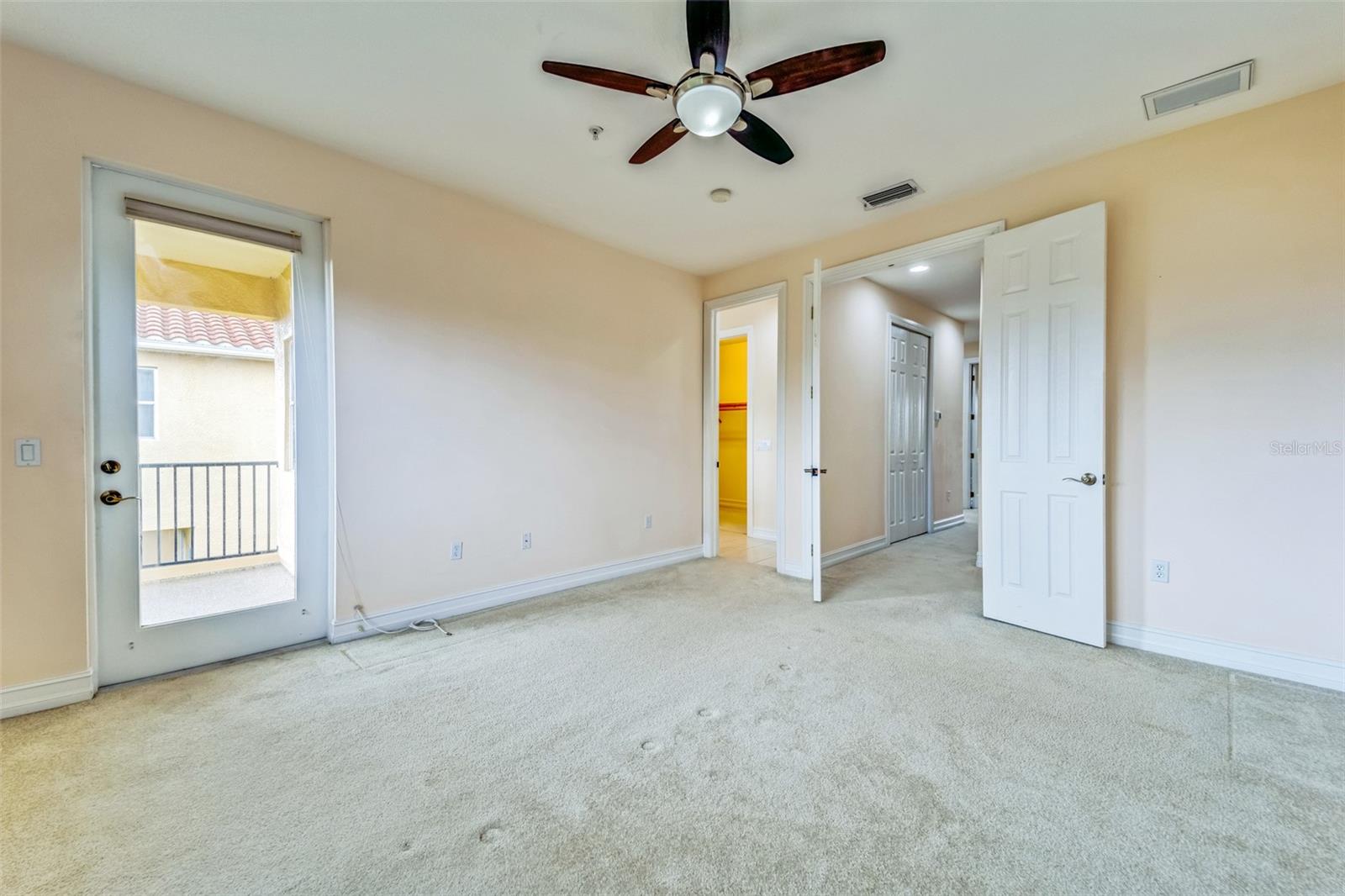 Image 26 of 37 For 1408 3rd Street Circle E